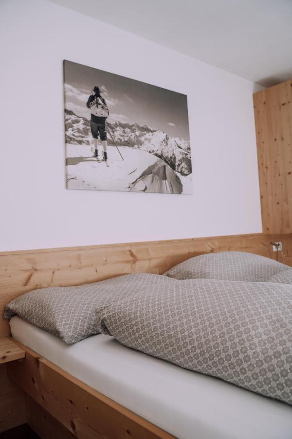 Haus Renswouw Hotel Hollersbach im Pinzgau Exterior photo