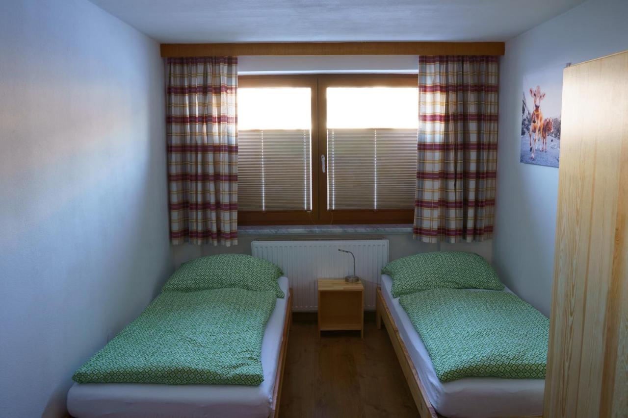 Haus Renswouw Hotel Hollersbach im Pinzgau Exterior photo